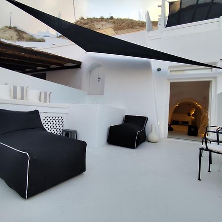 The Magic Luxury Cave Suites Vothon Exterior photo