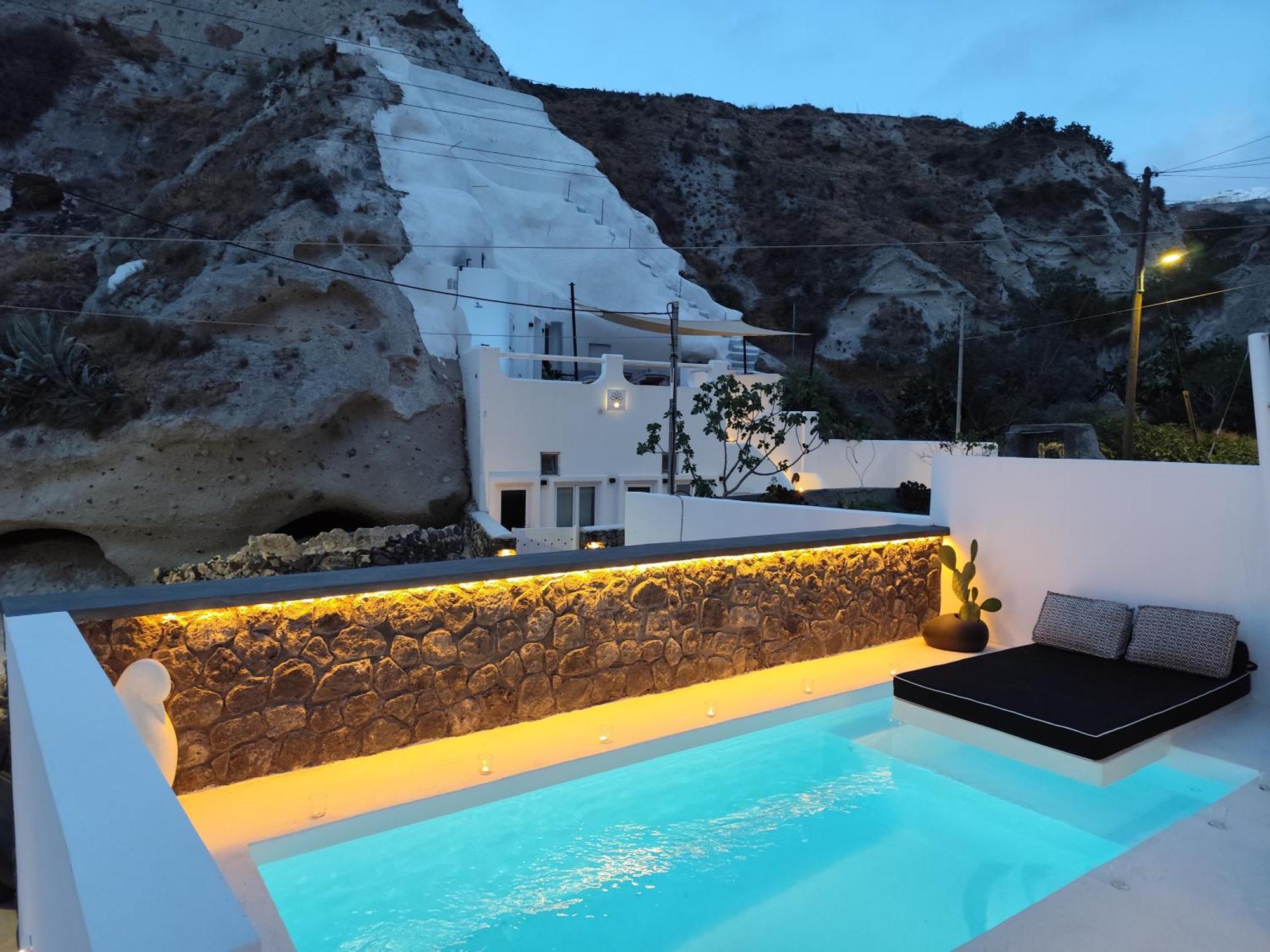 The Magic Luxury Cave Suites Vothon Exterior photo