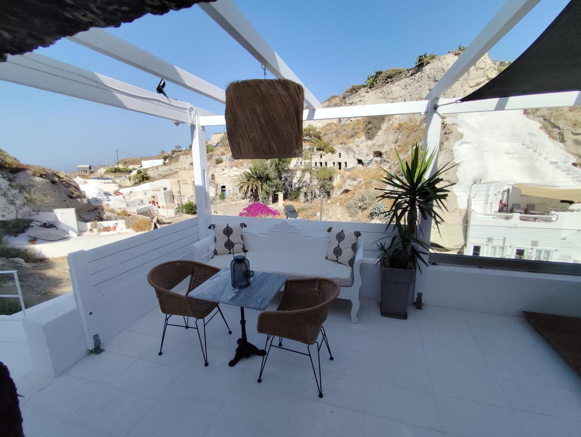 The Magic Luxury Cave Suites Vothon Exterior photo