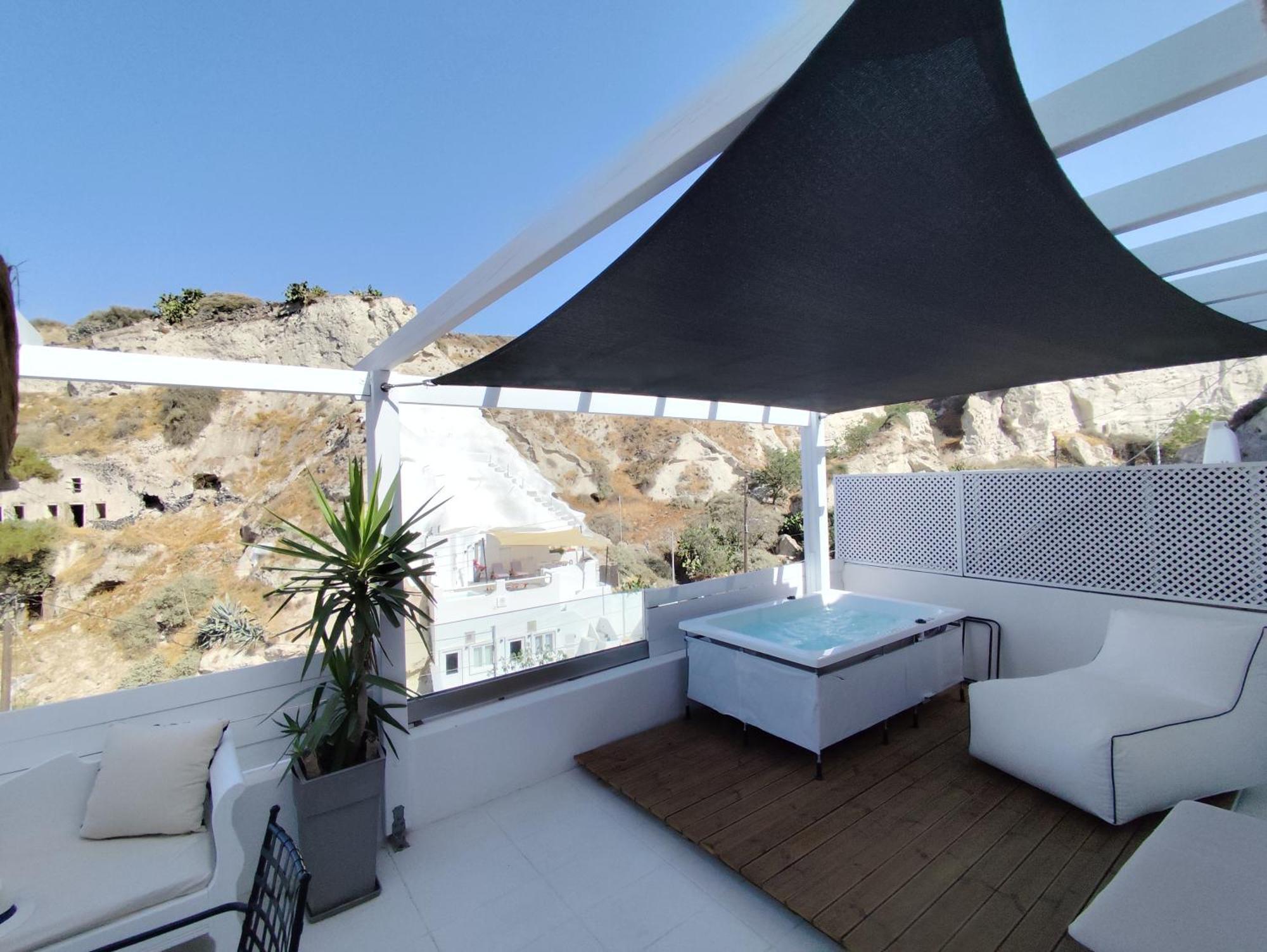 The Magic Luxury Cave Suites Vothon Exterior photo
